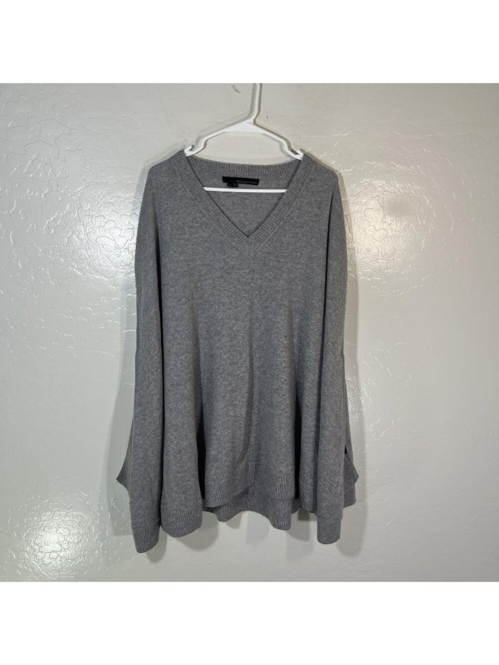 360 Cashmere Sweater Womens Small Gray 100% Cashmere V Neck Side Zip Knit